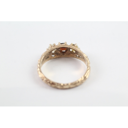 82 - 9ct gold pearl and red gemstone ring (2.6g)