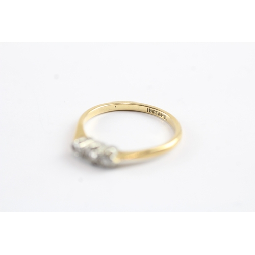 86 - 18ct gold three stone diamond ring Size N