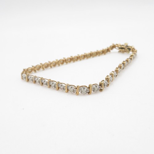 9ct Gold Diamond Bracelet (5.7g)