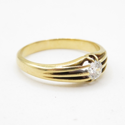 16 - 18ct gold diamond solitaire ring (5.1g) Size T