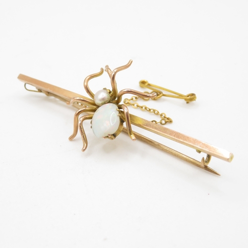 30 - 9ct gold opal and cultured pearl spider bar brooch (3.6g)