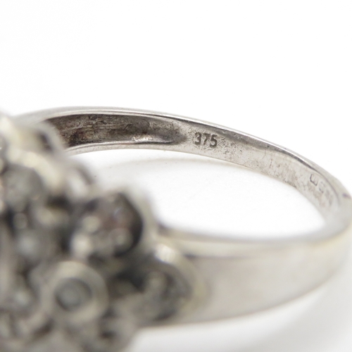 41 - 9ct gold sapphire & diamond dress ring (3.1g) Size P