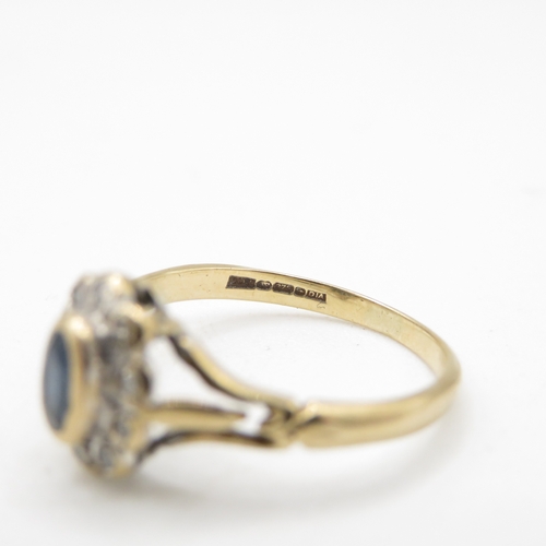 52 - 9ct gold vintage sapphire & diamond cluster ring (1.5g) Size K