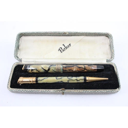 Vintage Parker Pearl & Black Duofold Cased Fountain Pen w/ 14ct Gold ...
