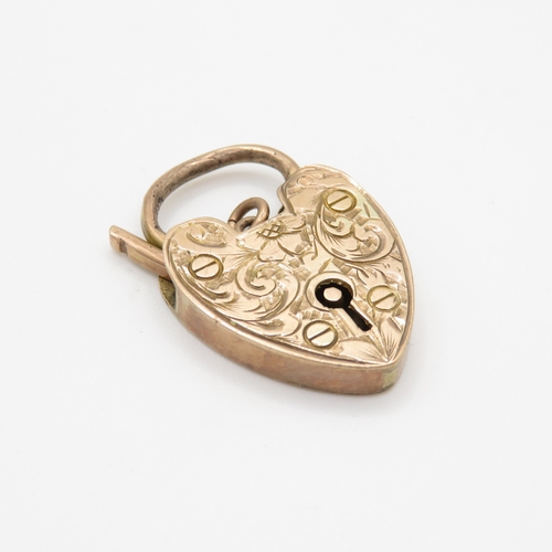 119 - 9ct gold padlock with engraved floral detail (4.2g)