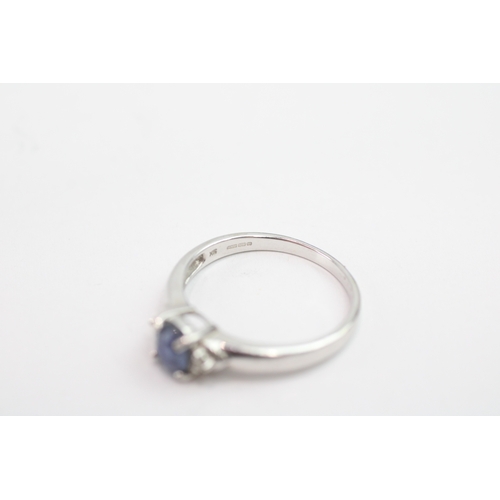 95 - 9ct gold sapphire & diamond dress ring (2.1g) Size N 1/2