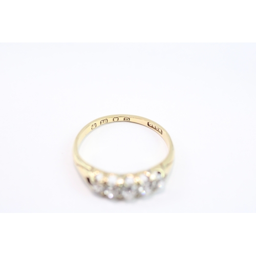 112 - 18ct gold antique old mine cut diamond five stone ring (3.4g) Size R