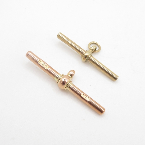 181 - 2 x 9ct gold t bar pendants (5.2g)