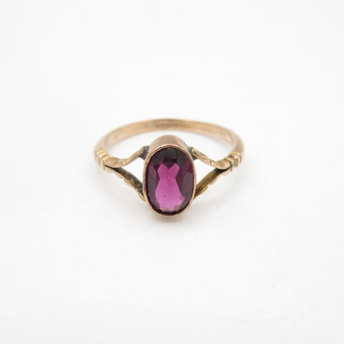 186 - 9ct gold antique garnet dress ring (2.9g) Size R 1/2