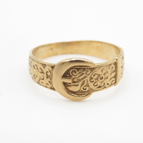 232 - 9ct gold vintage buckle ring (2.1g) Size N