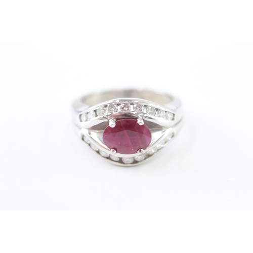 236 - 14ct gold ruby & diamond dress ring (8g) Size Q 1/2