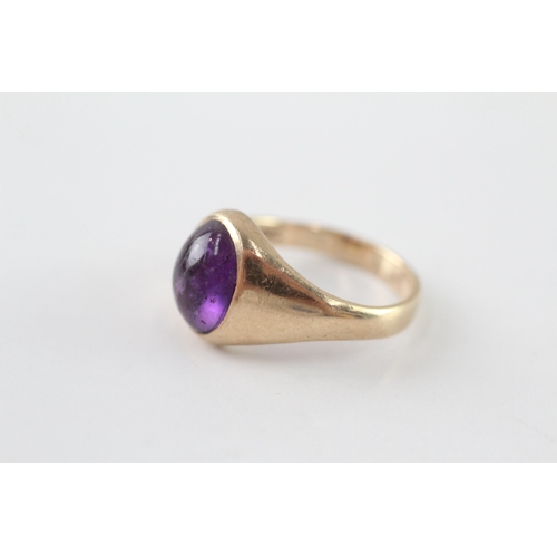 240 - 9ct gold antique cabochon amethyst dress ring (4g) Size K 1/2