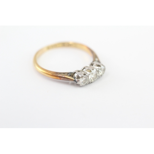 241 - 18ct gold & platinum diamond trilogy ring (2.8g) Size O 1/2