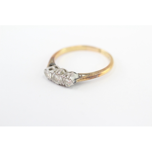 241 - 18ct gold & platinum diamond trilogy ring (2.8g) Size O 1/2