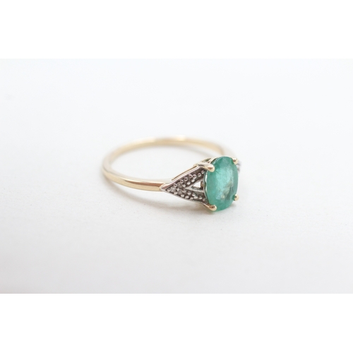 265 - 9ct gold emerald & diamond dress ring (2.5g) Size O
