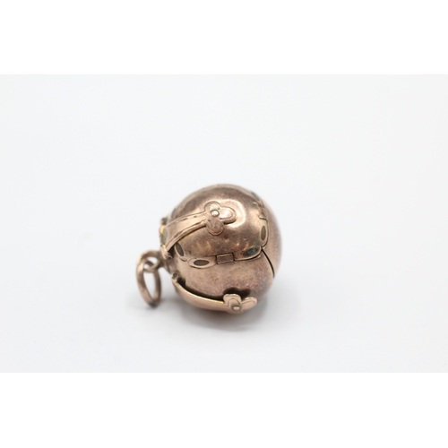280 - 9ct gold and silver masonic ball (6.3g)