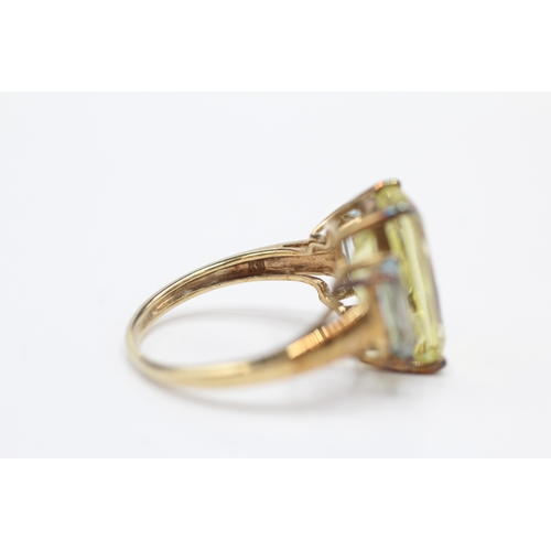 43 - 9ct gold citrine and aquamarine cocktail ring (3.7g) Size N 1/2