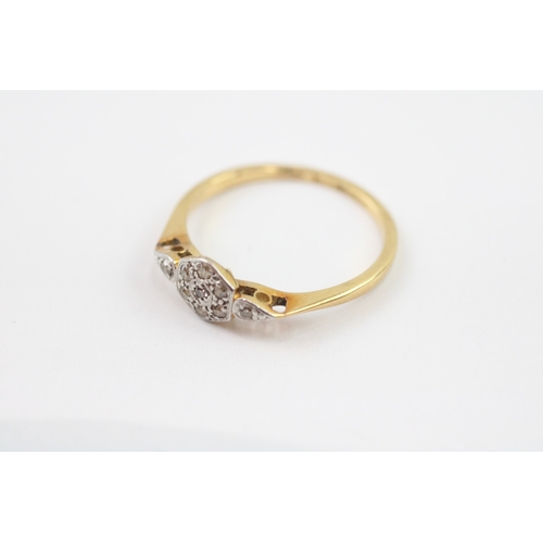 47 - 18ct gold and platinum diamond geometric ring (2.1g) Size N