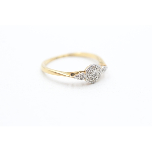47 - 18ct gold and platinum diamond geometric ring (2.1g) Size N