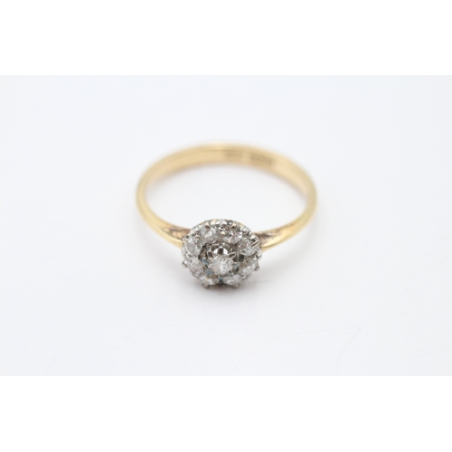 54 - 18ct gold and platinum diamond posy ring (2.7g) Size M 1/2