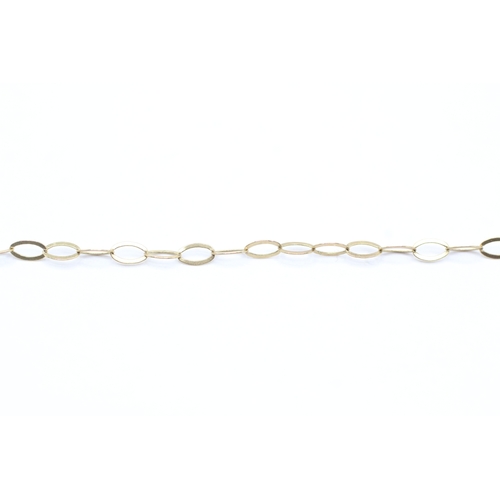 7 - 9ct gold malachite pendant on chain (5.1g)