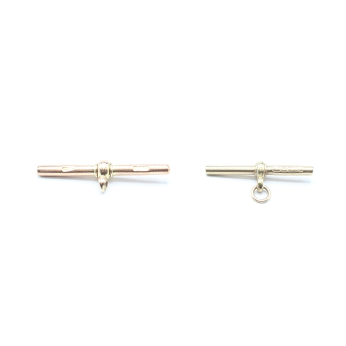 181 - 2 x 9ct gold t bar pendants (5.2g)