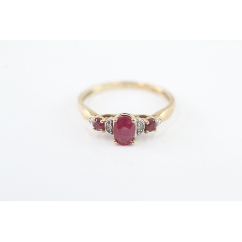 187 - 9ct gold ruby & diamond dress ring (1.7g) Size O