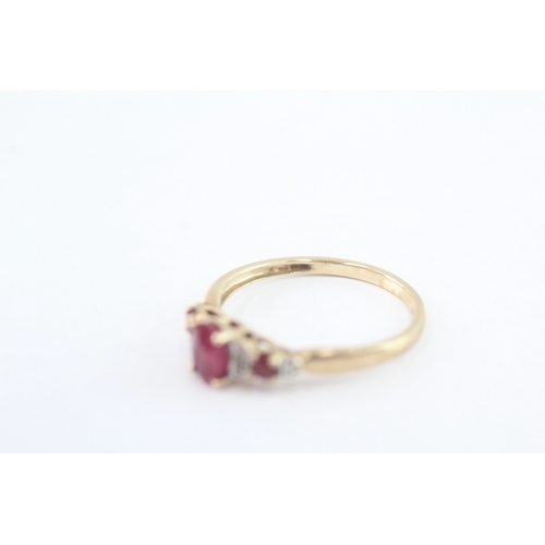187 - 9ct gold ruby & diamond dress ring (1.7g) Size O