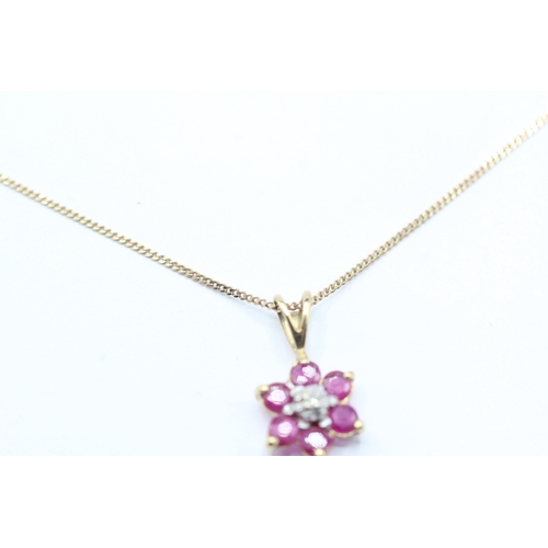 196 - 9ct gold ruby diamond cluster pendant necklace (1.3g)