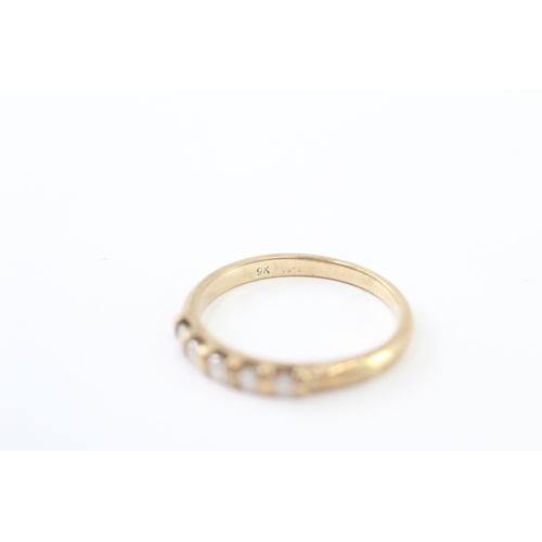 210 - 9ct gold diamond half eternity ring (2.4g) Size Q