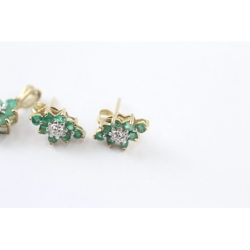 212 - 9ct gold emerald and diamond earring and pendant set (2g)