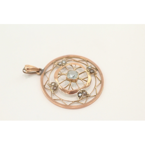 216 - 9ct gold antique blue topaz & seed pearl pendant (2.6g)