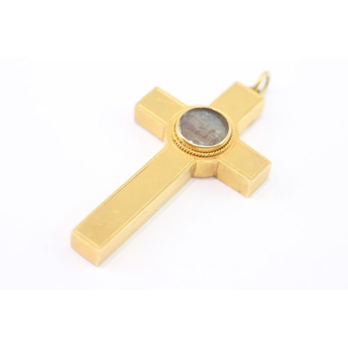 22 - 18ct gold Victorian cross charm with a religious painting (10g)