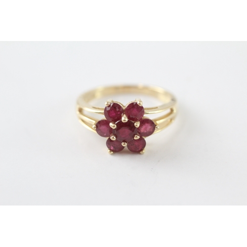226 - 14ct gold ruby cluster ring (3.7g) Size N