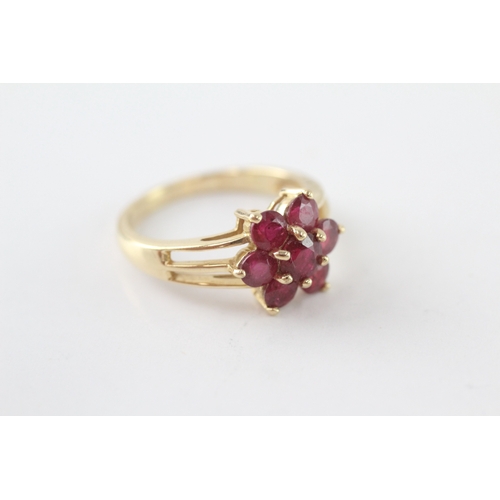 226 - 14ct gold ruby cluster ring (3.7g) Size N