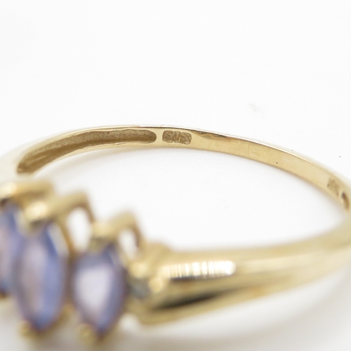 248 - 9ct gold tanzanite and diamond dress ring (1.5g) Size O 1/2