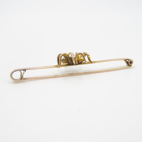 51 - 9ct gold blue gemstone spider brooch (7.5g)