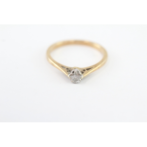 34 - 9ct gold diamond solitaire ring (2.1g) Size O