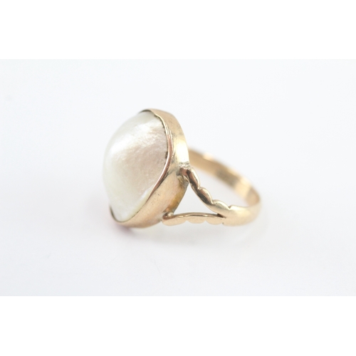 55 - 9ct gold antique mabe pearl dress ring (3.3g) Size K