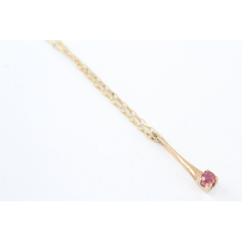 57 - 9ct gold ruby pendant necklace (1.7g)