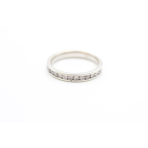 20 - 9ct white gold channel set diamond half eternity ring (2.5g) Size L