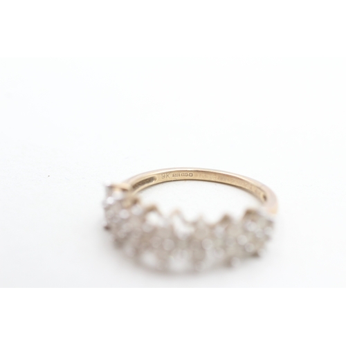 19 - 9ct gold diamond dress ring (2.8g) Size M 1/2