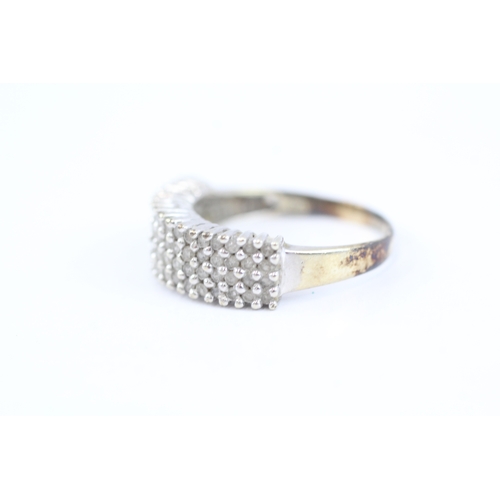 16 - 9ct gold parve set diamond dress ring (3.4g) Size Q