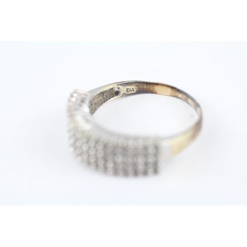 16 - 9ct gold parve set diamond dress ring (3.4g) Size Q