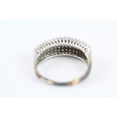 16 - 9ct gold parve set diamond dress ring (3.4g) Size Q