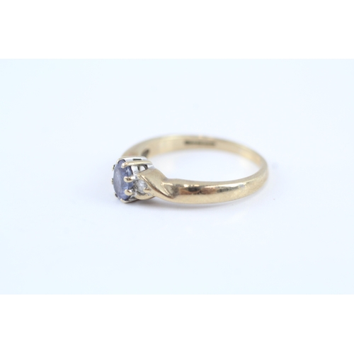 22 - 9ct gold tanzanite & diamond dress ring (2g) Size J