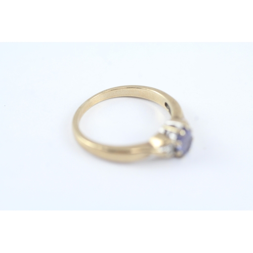 22 - 9ct gold tanzanite & diamond dress ring (2g) Size J
