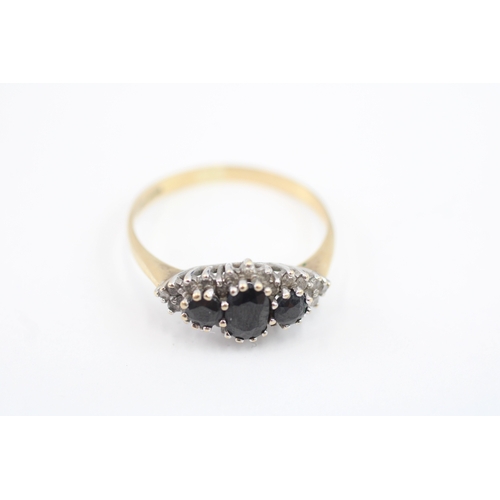 23 - 9ct gold sapphire & diamond dress ring (2.2g) Size S