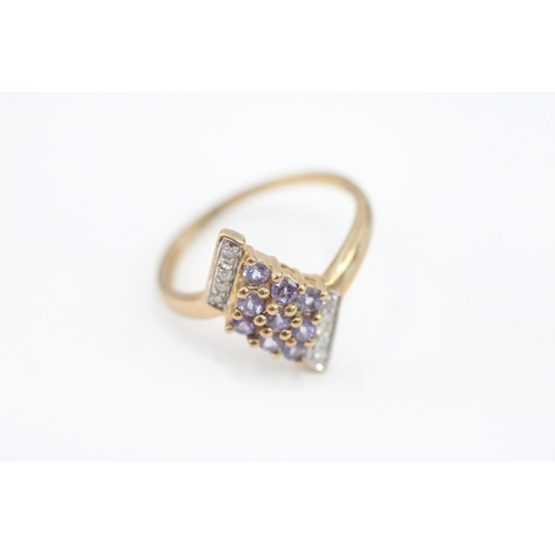 30 - 9ct gold tanzanite & diamond dress ring (2.2g) Size N