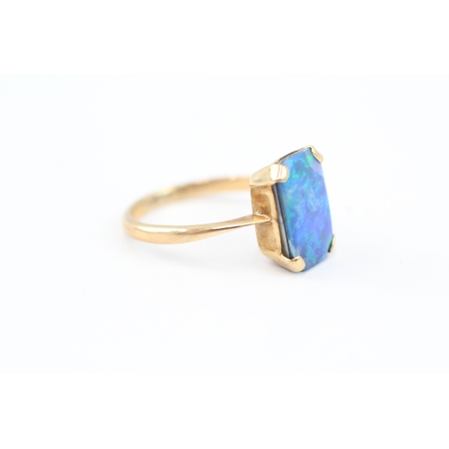 5 - 9ct gold vintage opal doublet dress ring (1.7g) Size K
